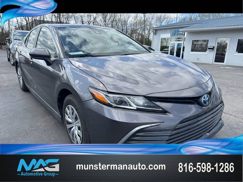 2022 Toyota Camry Hybrid LE — Sedan — 74,308 mi — Blue Springs, MO