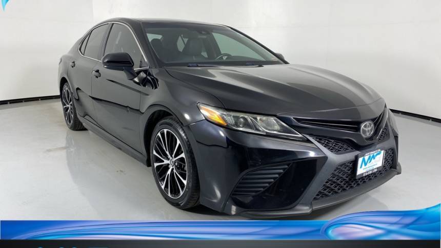 2018 Toyota Camry SE — Sedan — 84,382 mi — Blue Springs, MO