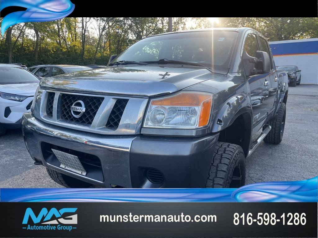 2012 Nissan Titan S — Pickup Truck — 113,644 mi — Blue Springs, MO
