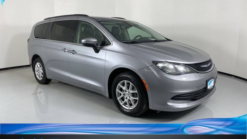 2020 Chrysler Voyager LXI — Minivan — 95,775 mi — Blue Springs, MO