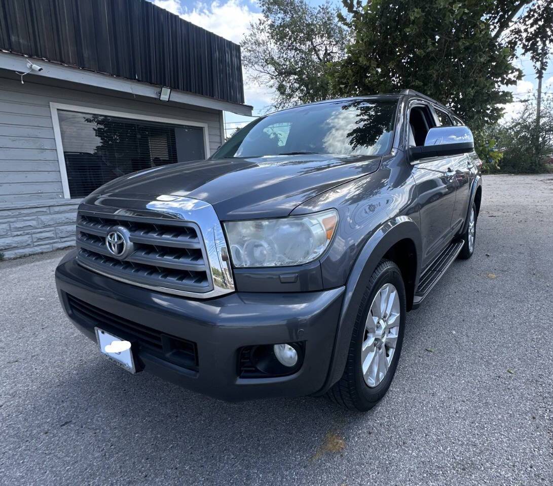 2012 Toyota Sequoia Platinum — SUV — 118,950 mi — Austin, TX