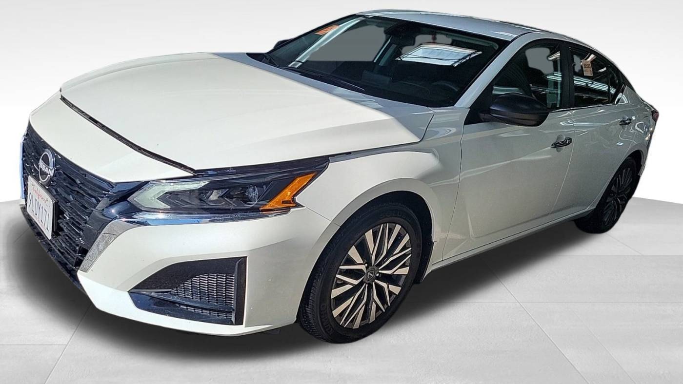 2024 Nissan Altima SV — Sedan — 9,967 mi — Elk Grove, CA