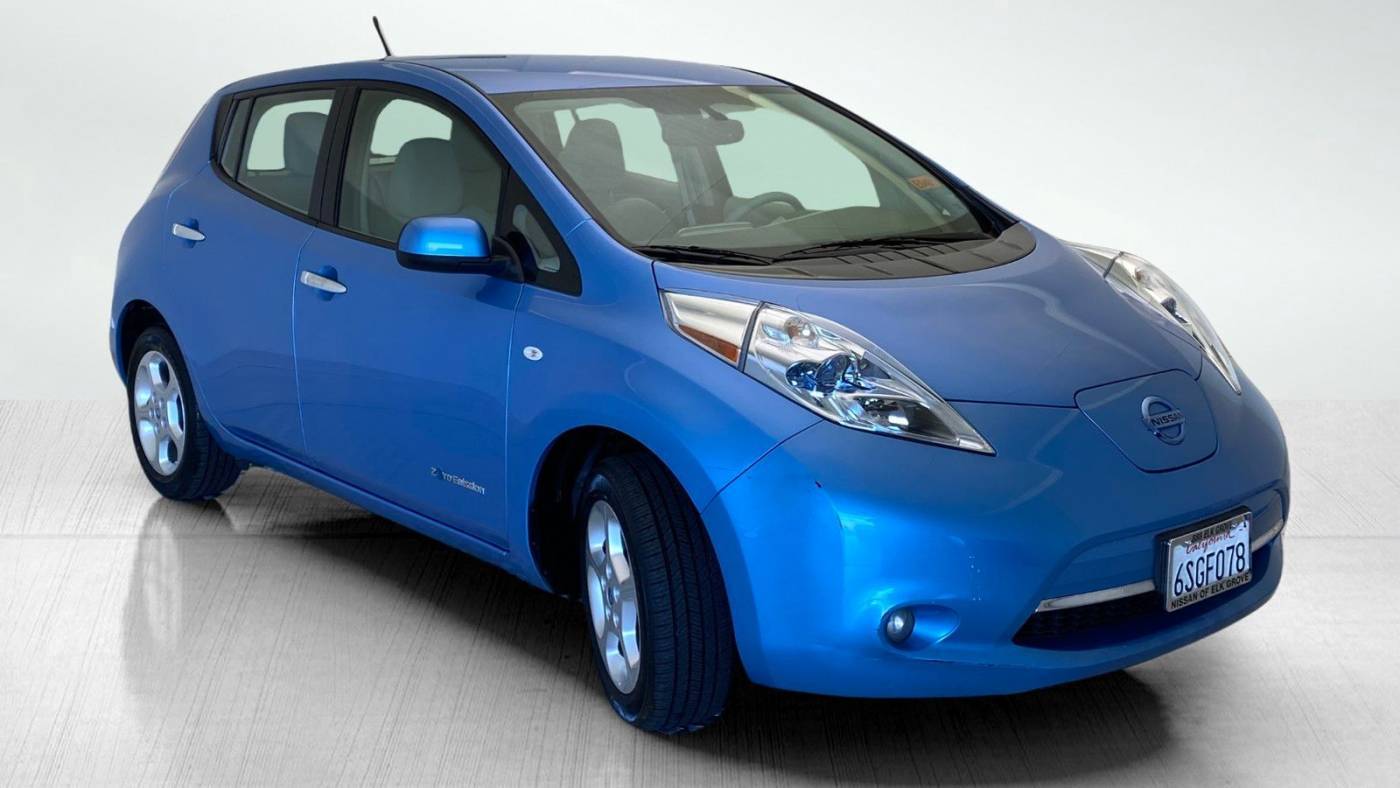 2011 Nissan LEAF SL — Hatchback — 77,333 mi — Elk Grove, CA