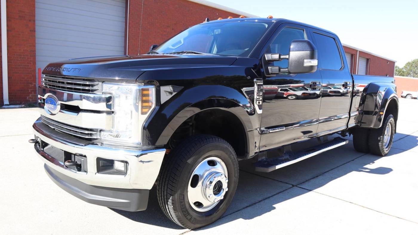 2019 Ford Super Duty F-350 Lariat — Pickup Truck — 107,729 mi — Hoschton, GA