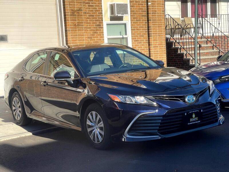 2021 Toyota Camry Hybrid LE — Sedan — 79,826 mi — New Brunswick, NJ
