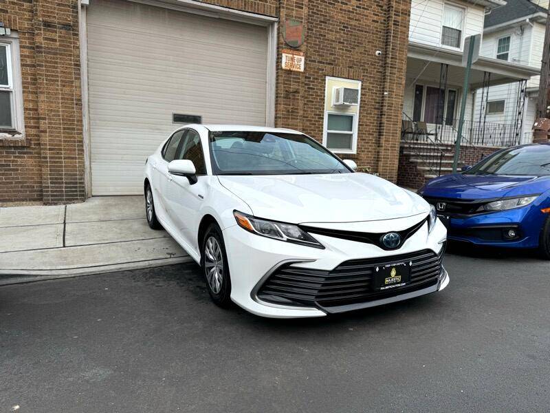 2021 Toyota Camry Hybrid LE — Sedan — 81,130 mi — New Brunswick, NJ