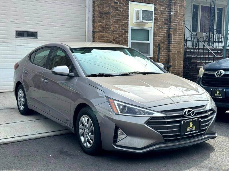 2020 Hyundai Elantra SE — Sedan — 65,495 mi — New Brunswick, NJ
