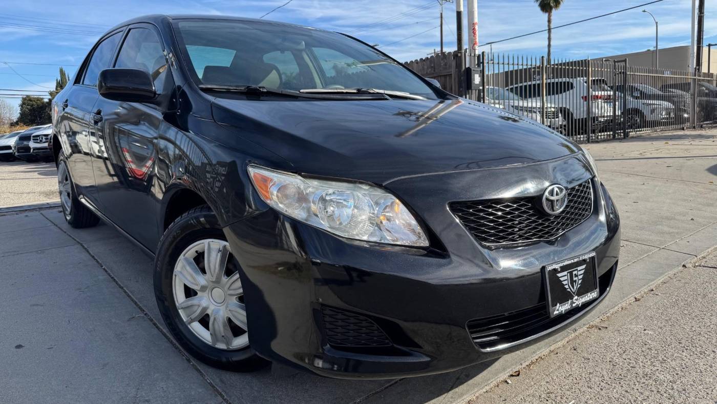 2009 Toyota Corolla LE — Sedan — 110,132 mi — Van Nuys, CA