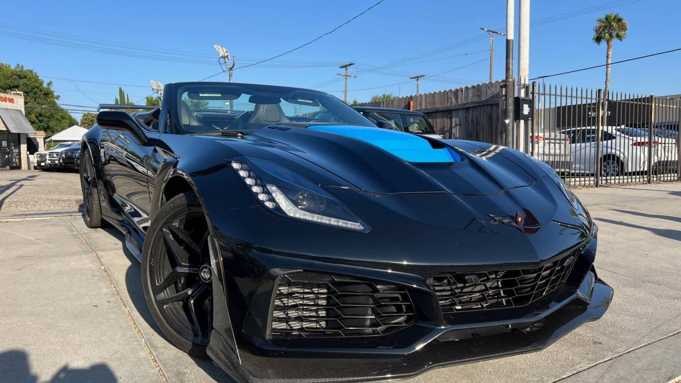 2019 Chevrolet Corvette ZR1 3ZR — Convertible — 5,472 mi — Van Nuys, CA
