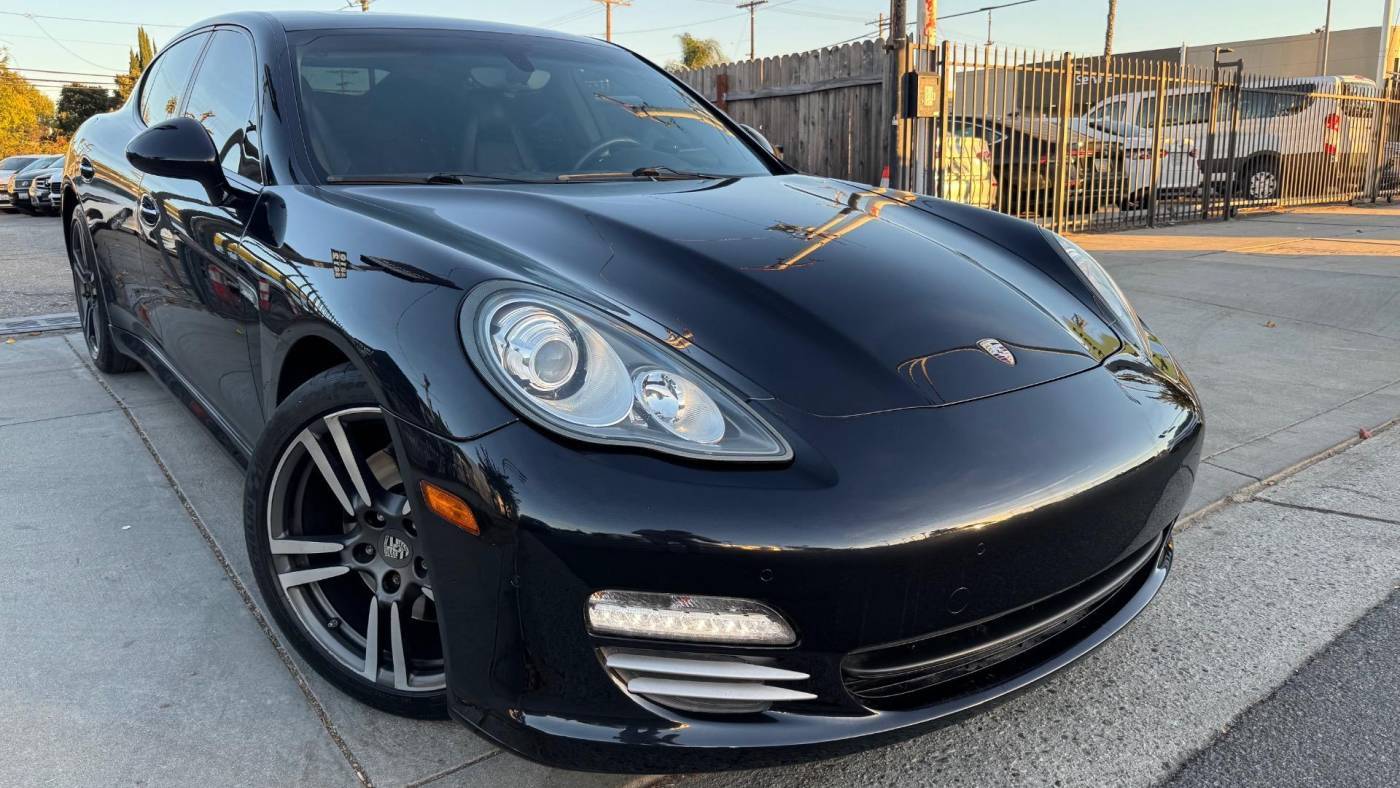 2011 Porsche Panamera Standard — Sedan — 116,583 mi — Van Nuys, CA