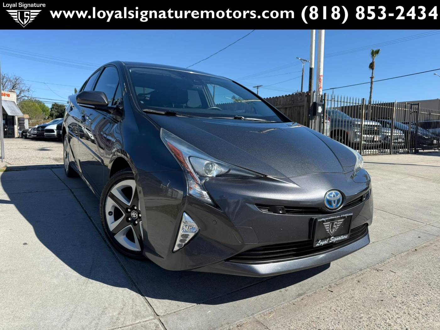2016 Toyota Prius Four Touring — Hatchback — 100,756 mi — Van Nuys, CA