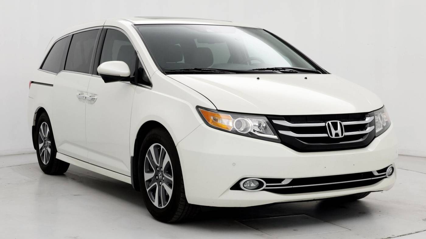 2016 Honda Odyssey Touring — Minivan — 87,691 mi — Franklin, TN