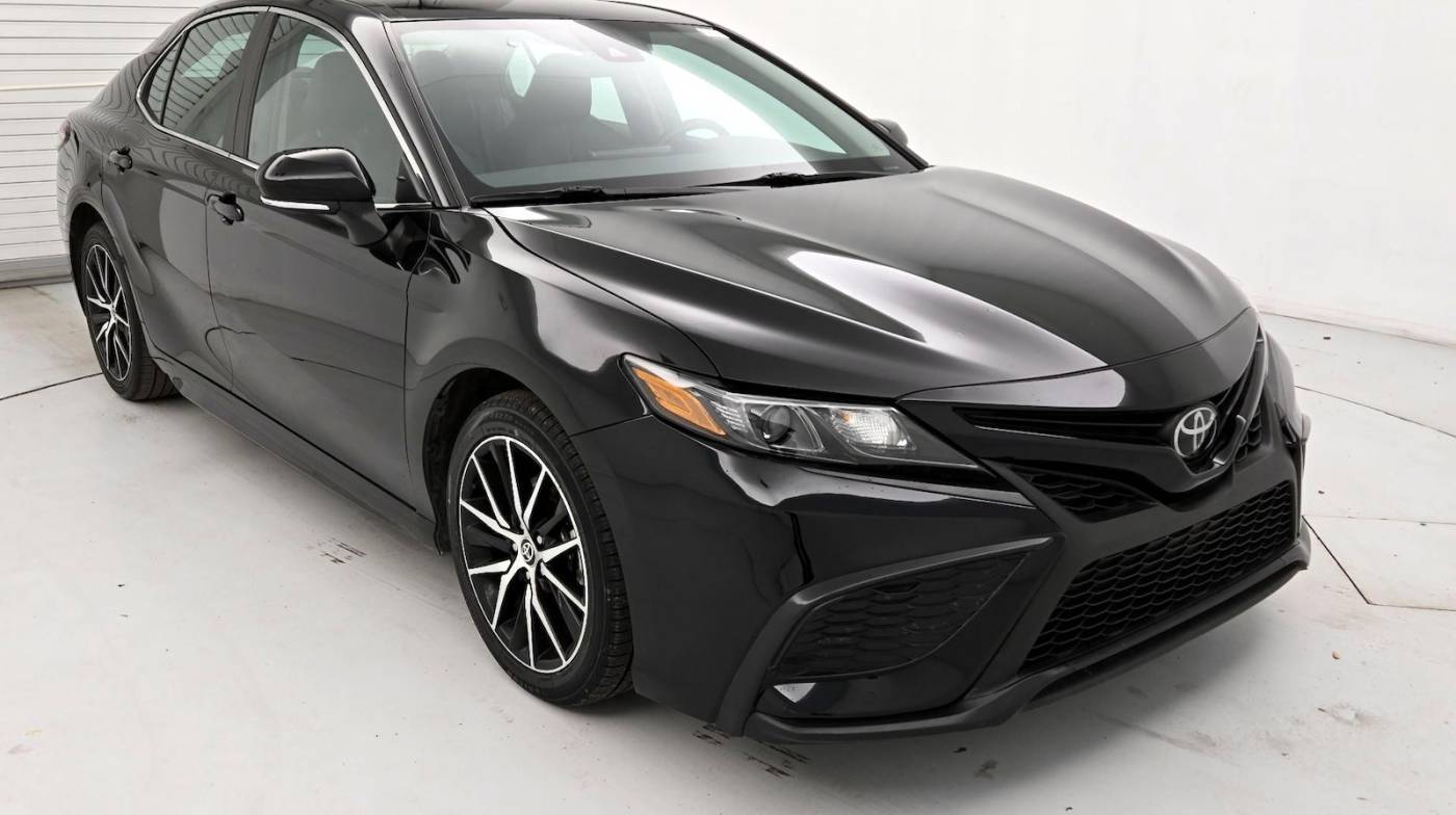 2023 Toyota Camry SE — Sedan — 42,446 mi — Franklin, TN
