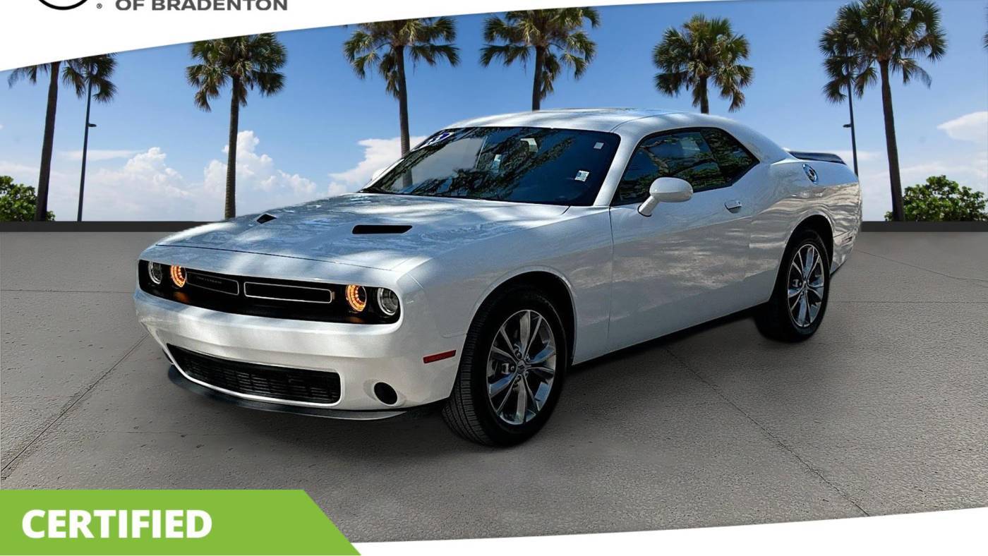 2023 Dodge Challenger SXT — Coupe — 25,685 mi — Bradenton, FL