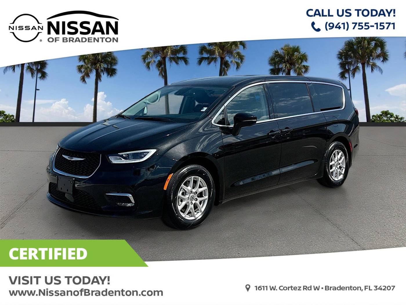 2024 Chrysler Pacifica Touring L — Minivan — 25,463 mi — Bradenton, FL