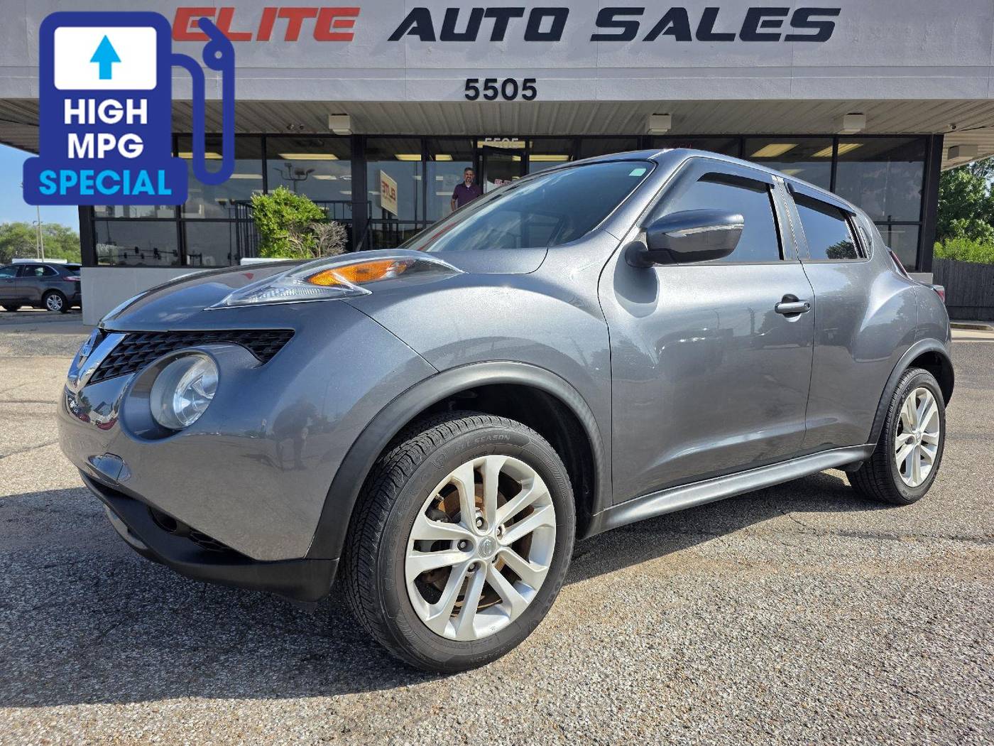 2017 Nissan JUKE S