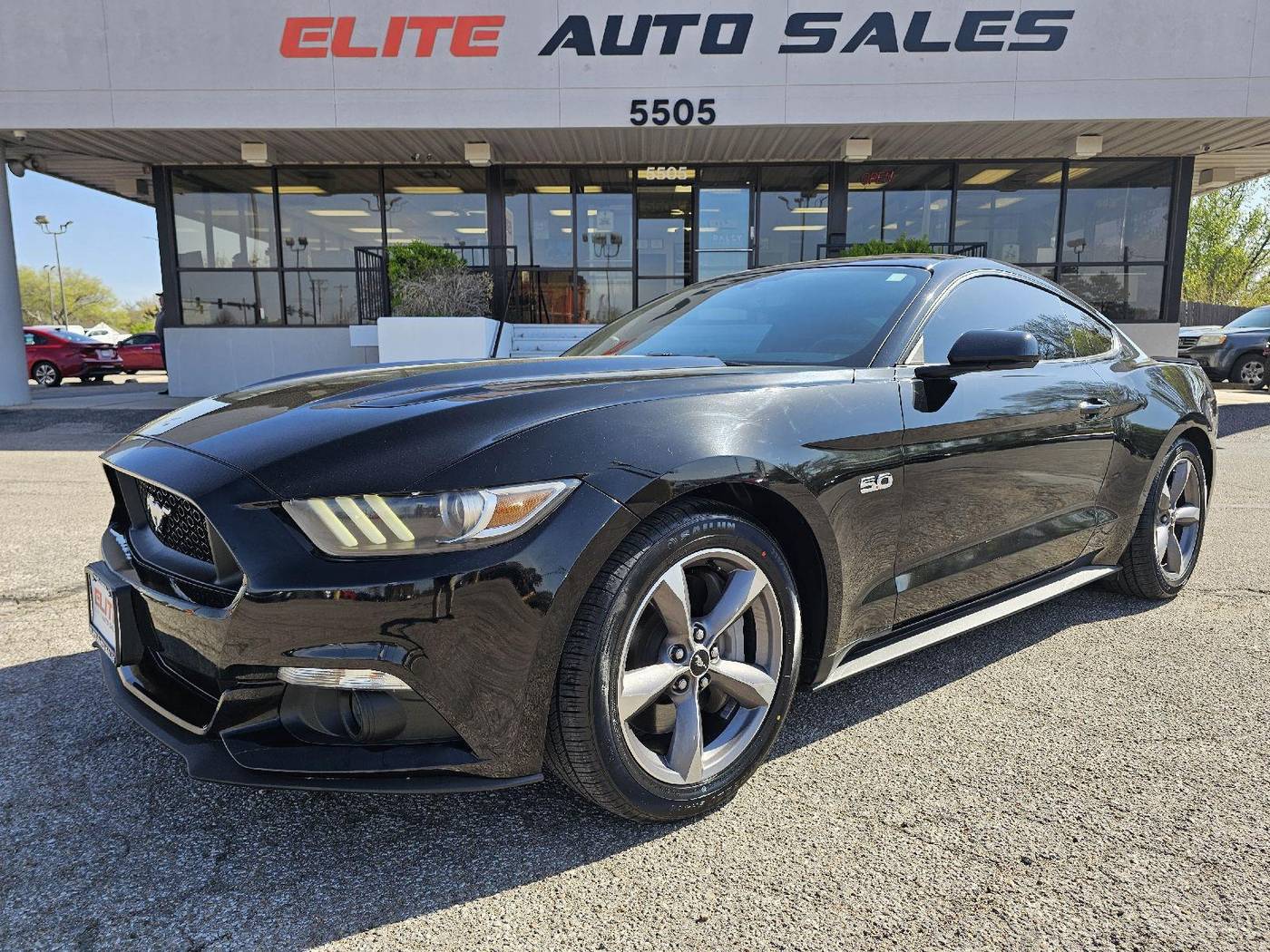 2017 Ford Mustang GT — Coupe — 52,938 mi — Wichita, KS