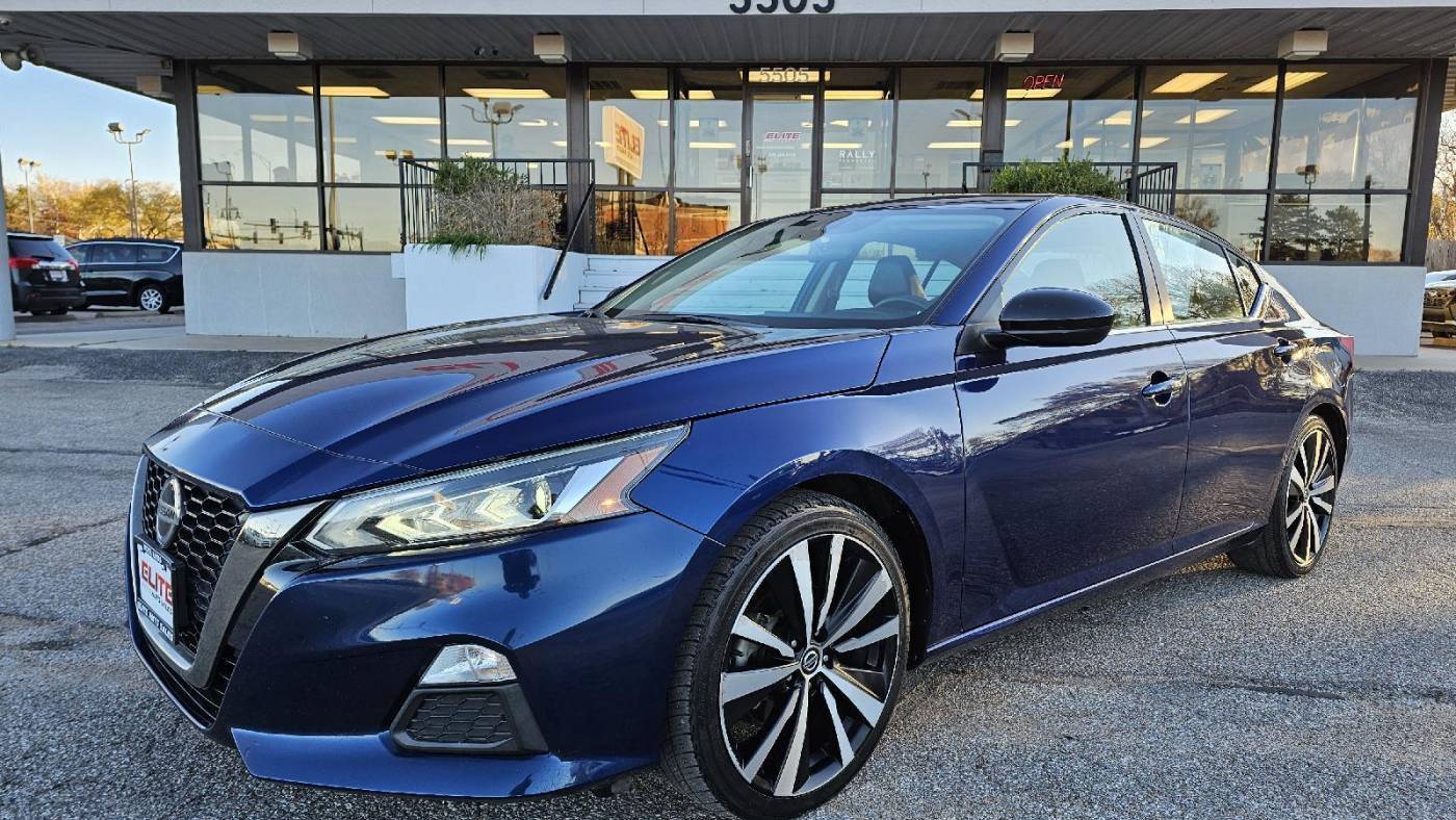 2020 Nissan Altima SR — Sedan — 85,109 mi — Wichita, KS