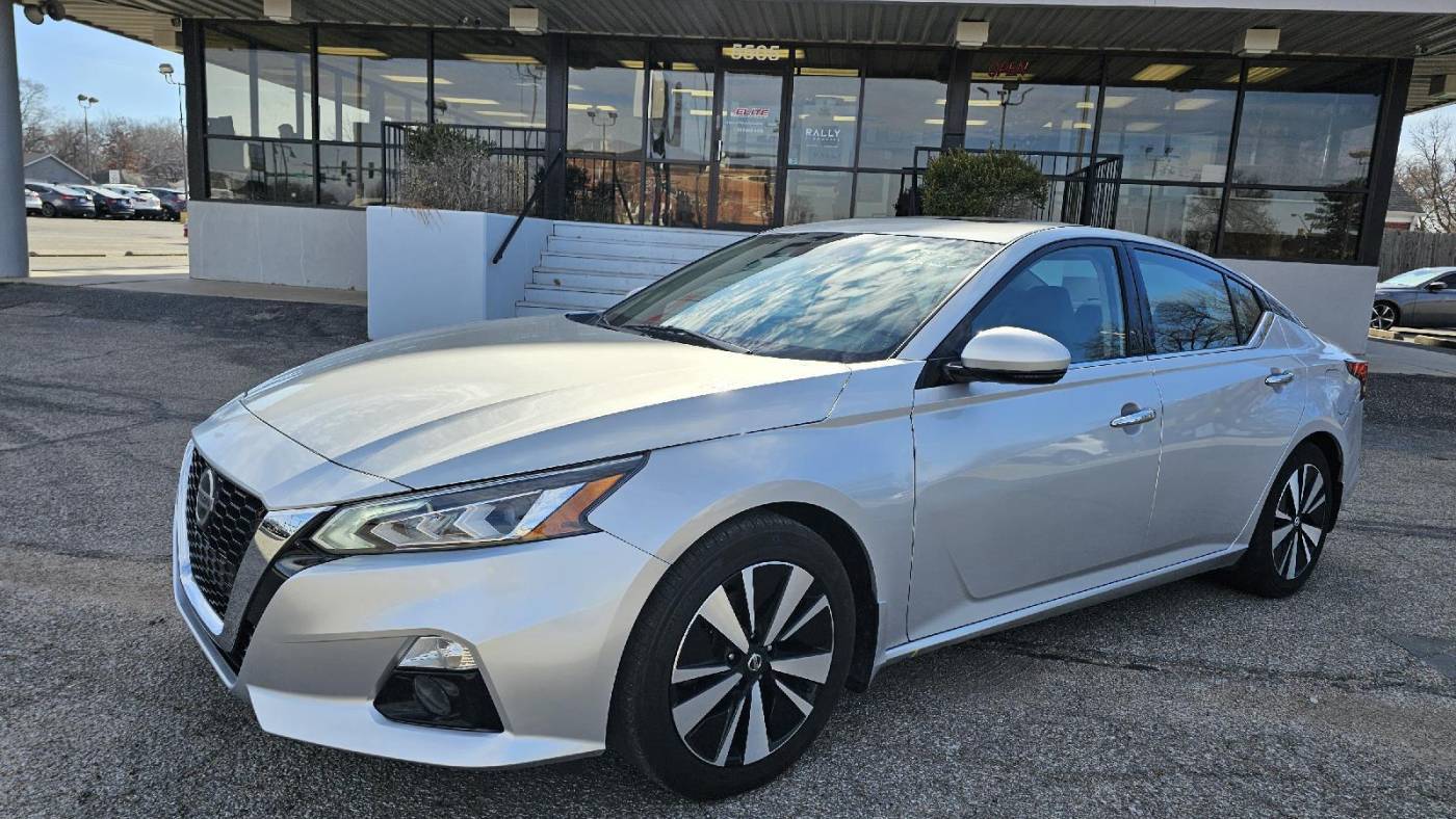 2020 Nissan Altima SL — Sedan — 107,487 mi — Wichita, KS
