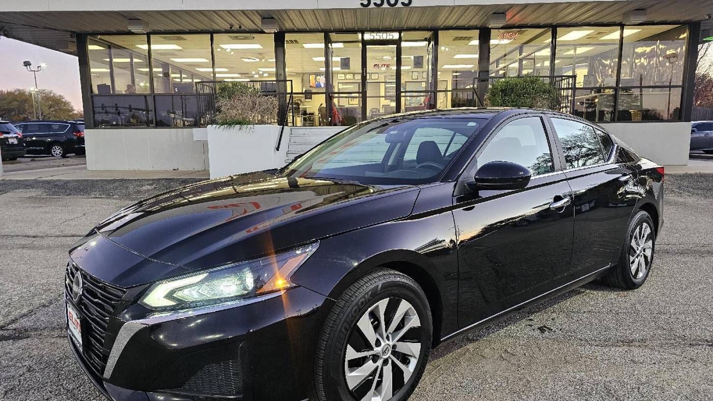 2023 Nissan Altima S — Sedan — 53,910 mi — Wichita, KS