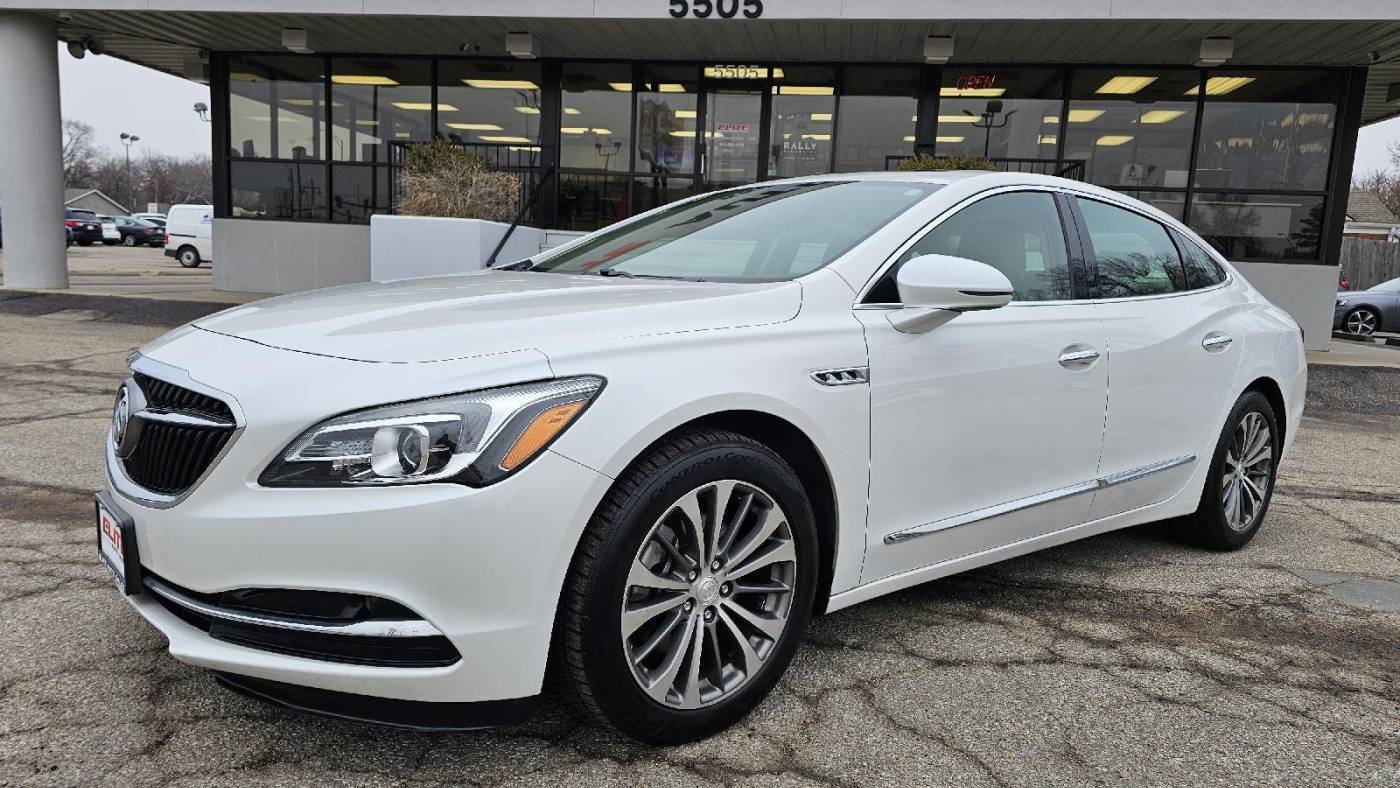 2019 Buick LaCrosse Essence — Sedan — 111,274 mi — Wichita, KS