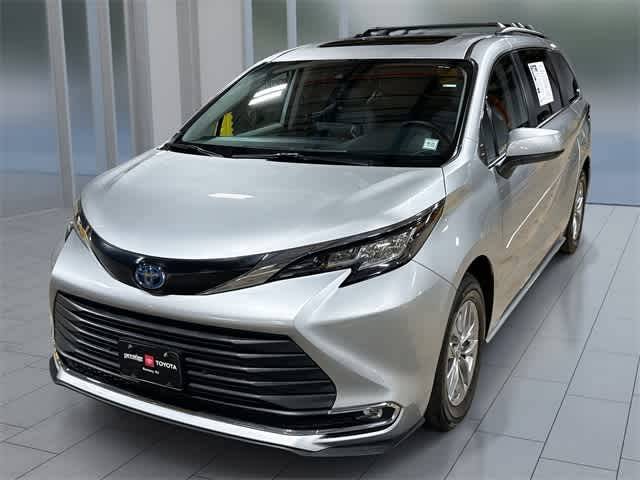 2022 Toyota Sienna XLE — Minivan — 34,397 mi — Ramsey, NJ