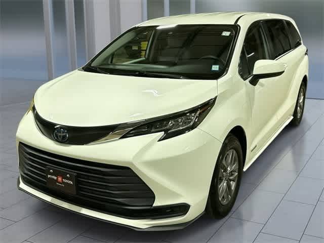2021 Toyota Sienna LE — Minivan — 62,038 mi — Ramsey, NJ