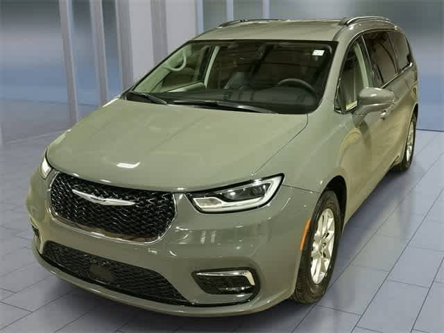 2022 Chrysler Pacifica Touring L — Minivan — 55,971 mi — Ramsey, NJ