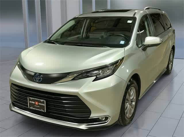 2023 Toyota Sienna XLE — Minivan — 56,503 mi — Ramsey, NJ