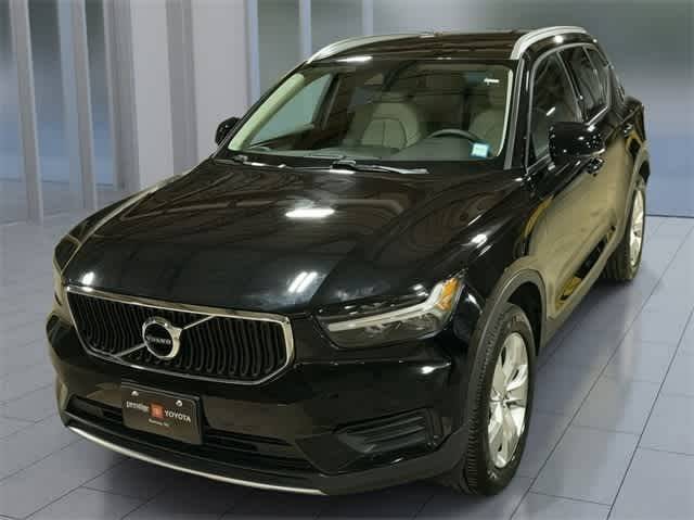 2022 Volvo XC40 Momentum — SUV — 17,606 mi — Ramsey, NJ