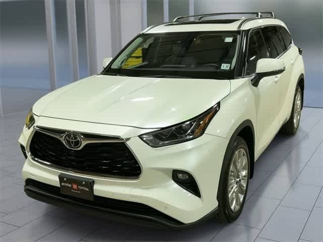 2022 Toyota Highlander Limited — SUV — 25,990 mi — Ramsey, NJ