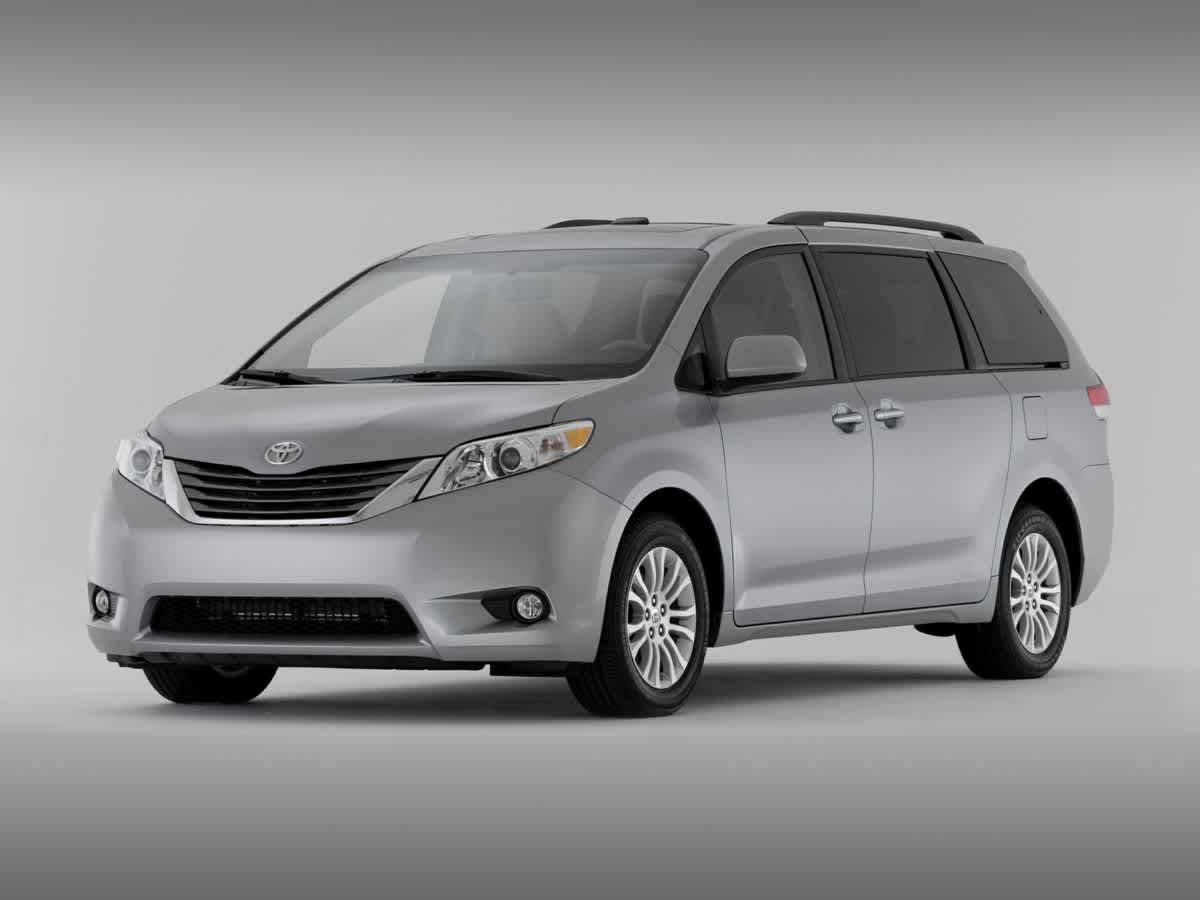 2011 Toyota Sienna XLE — Minivan — 244,316 mi — Ramsey, NJ