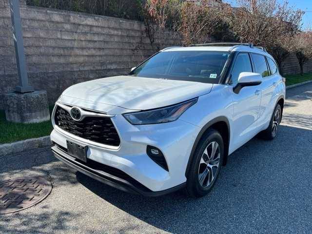 2022 Toyota Highlander XLE — SUV — 25,375 mi — Ramsey, NJ