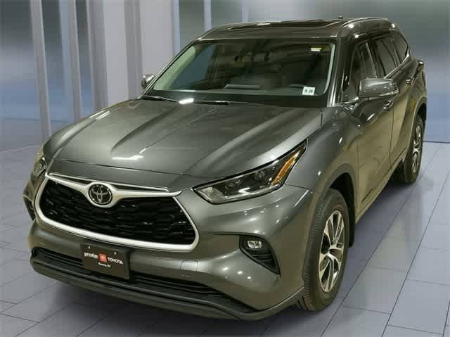 2021 Toyota Highlander XLE — SUV — 16,505 mi — Ramsey, NJ