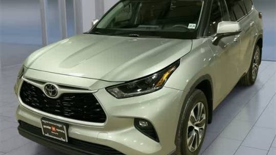 2021 Toyota Highlander XLE — SUV — 24,235 mi — Ramsey, NJ
