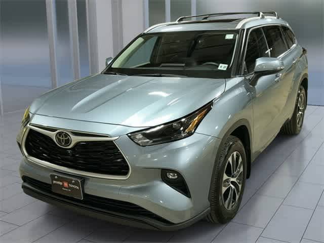 2022 Toyota Highlander XLE — SUV — 21,549 mi — Ramsey, NJ