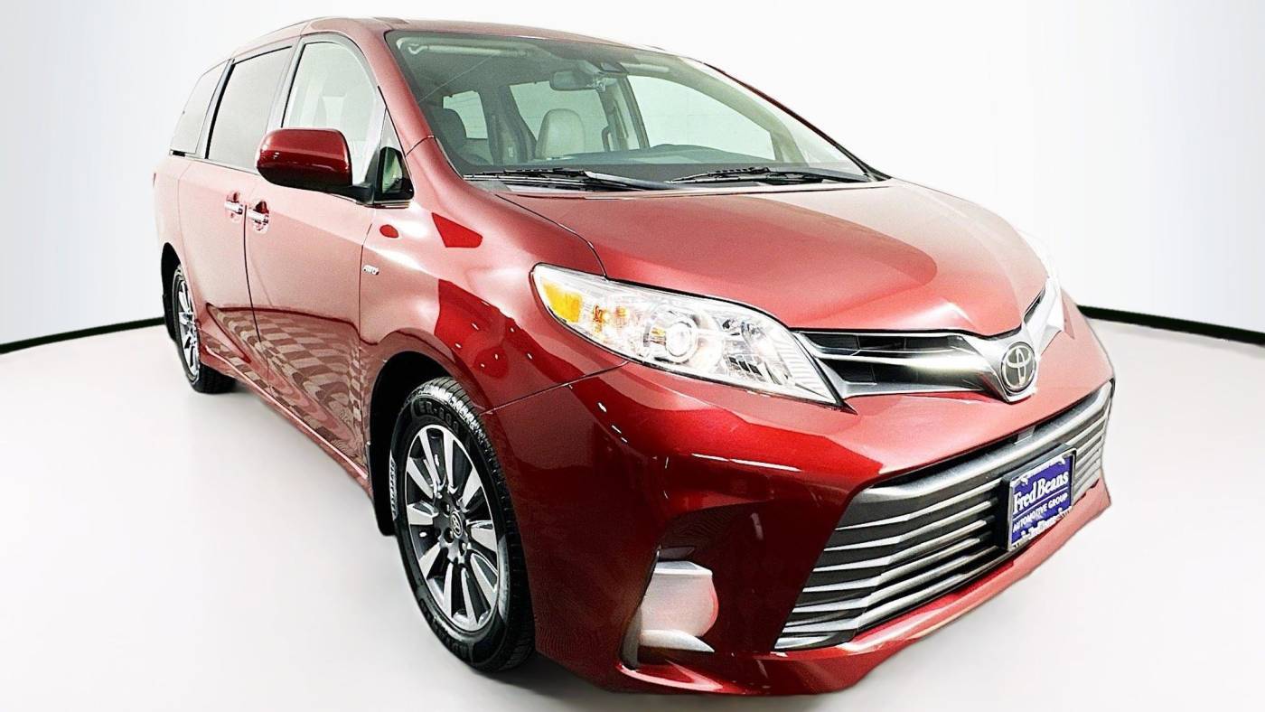 2020 Toyota Sienna XLE — Minivan — 75,480 mi — Flemington, NJ