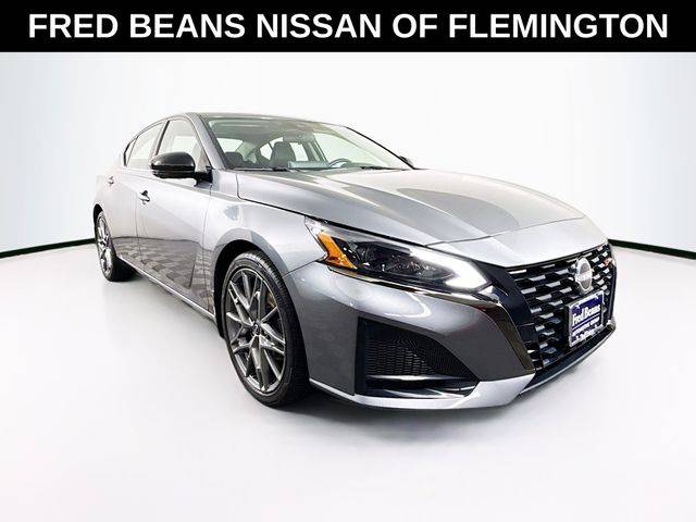 2023 Nissan Altima SR — Sedan — 23,019 mi — Flemington, NJ