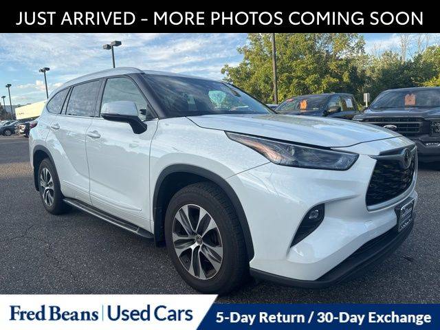 2022 Toyota Highlander XLE — SUV — 28,335 mi — Flemington, NJ