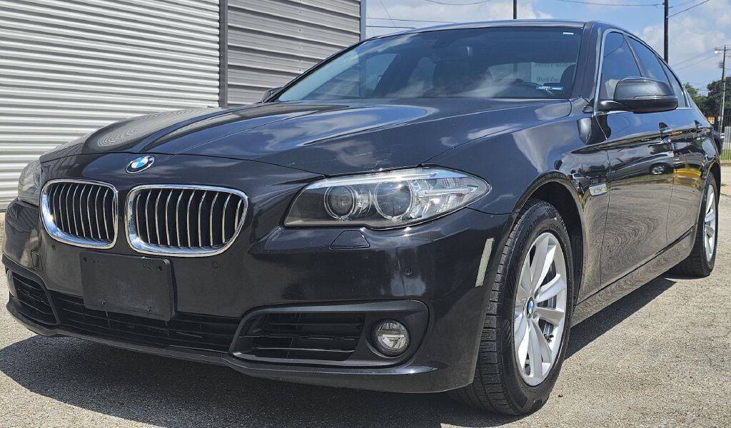 2015 BMW 5 Series 528i