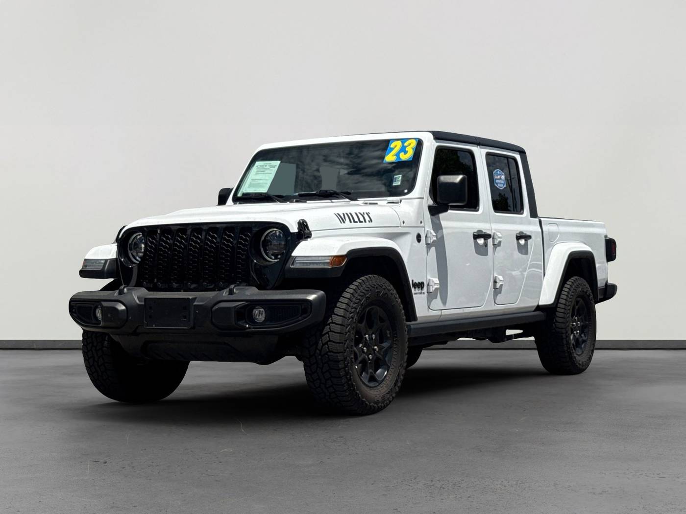 2023 Jeep Gladiator Willys — Pickup Truck — 24,425 mi — Tucson, AZ