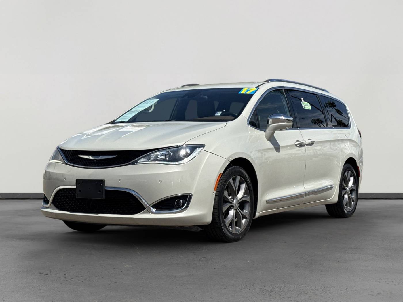 2017 Chrysler Pacifica Limited — Minivan — 103,916 mi — Tucson, AZ