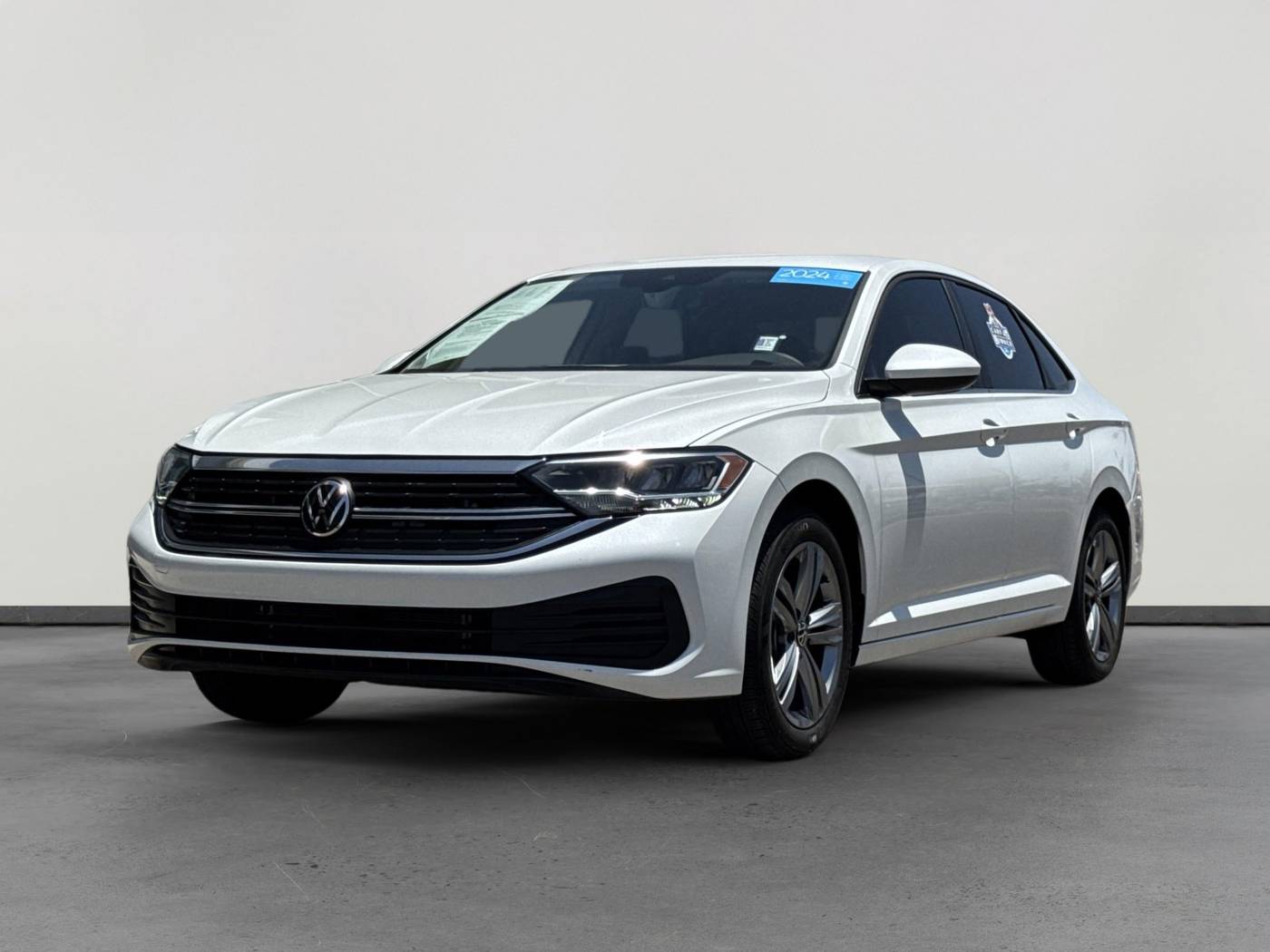 2024 Volkswagen Jetta SE — Sedan — 4,326 mi — Tucson, AZ