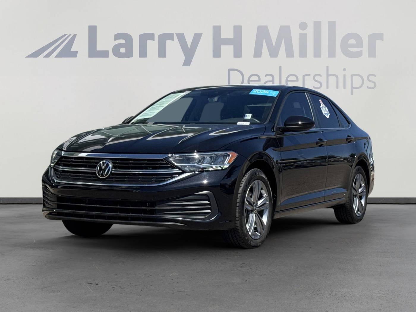 2024 Volkswagen Jetta SE — Sedan — 8,192 mi — Tucson, AZ