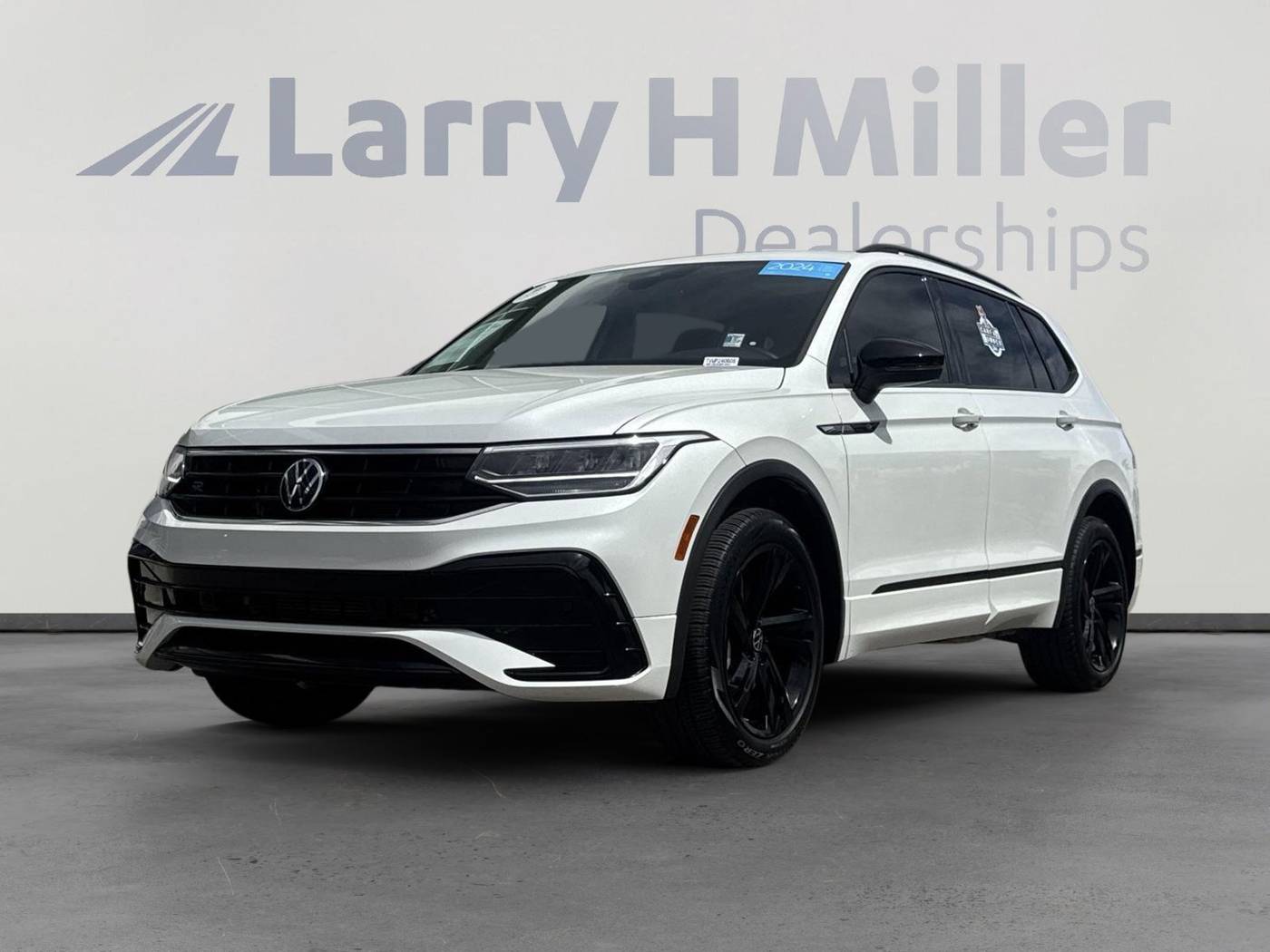 2024 Volkswagen Tiguan SE R-Line Black — SUV — 20,016 mi — Tucson, AZ