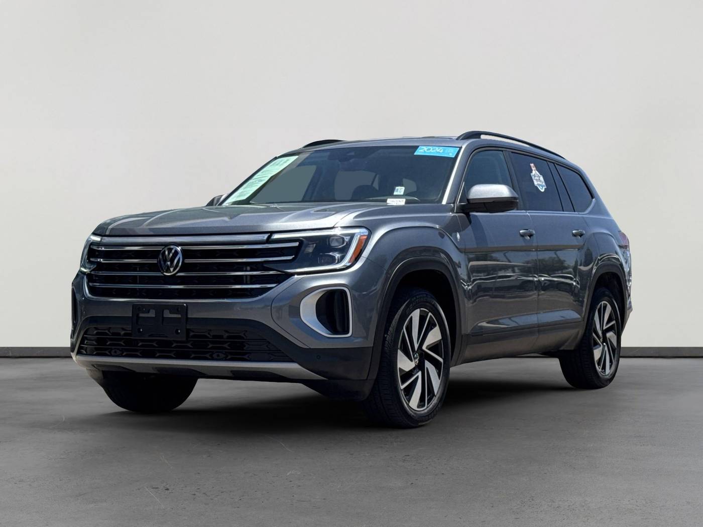 2024 Volkswagen Atlas SE with Technology — SUV — 13,686 mi — Tucson, AZ