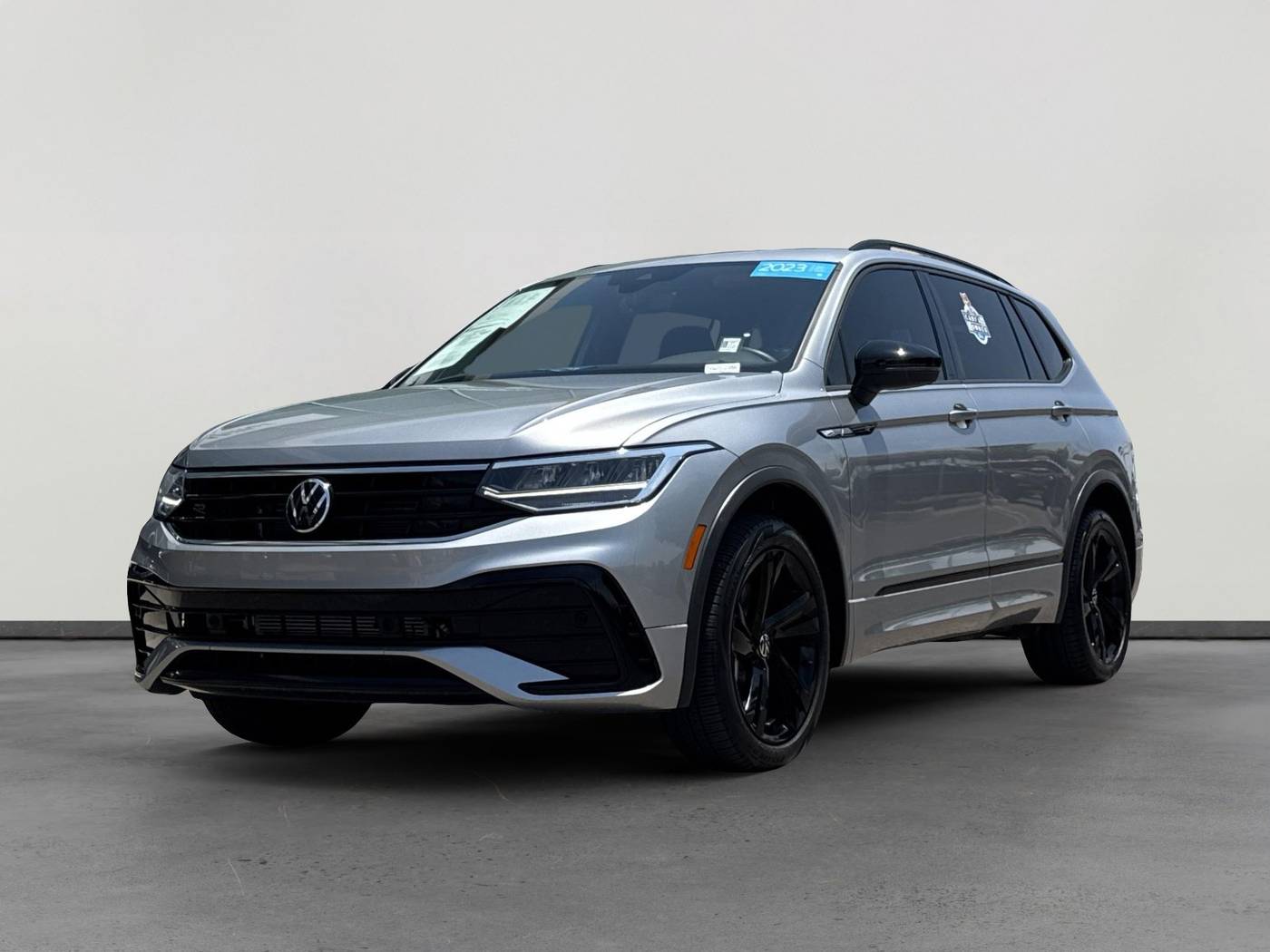 2023 Volkswagen Tiguan SE R-Line Black — SUV — 9,441 mi — Tucson, AZ