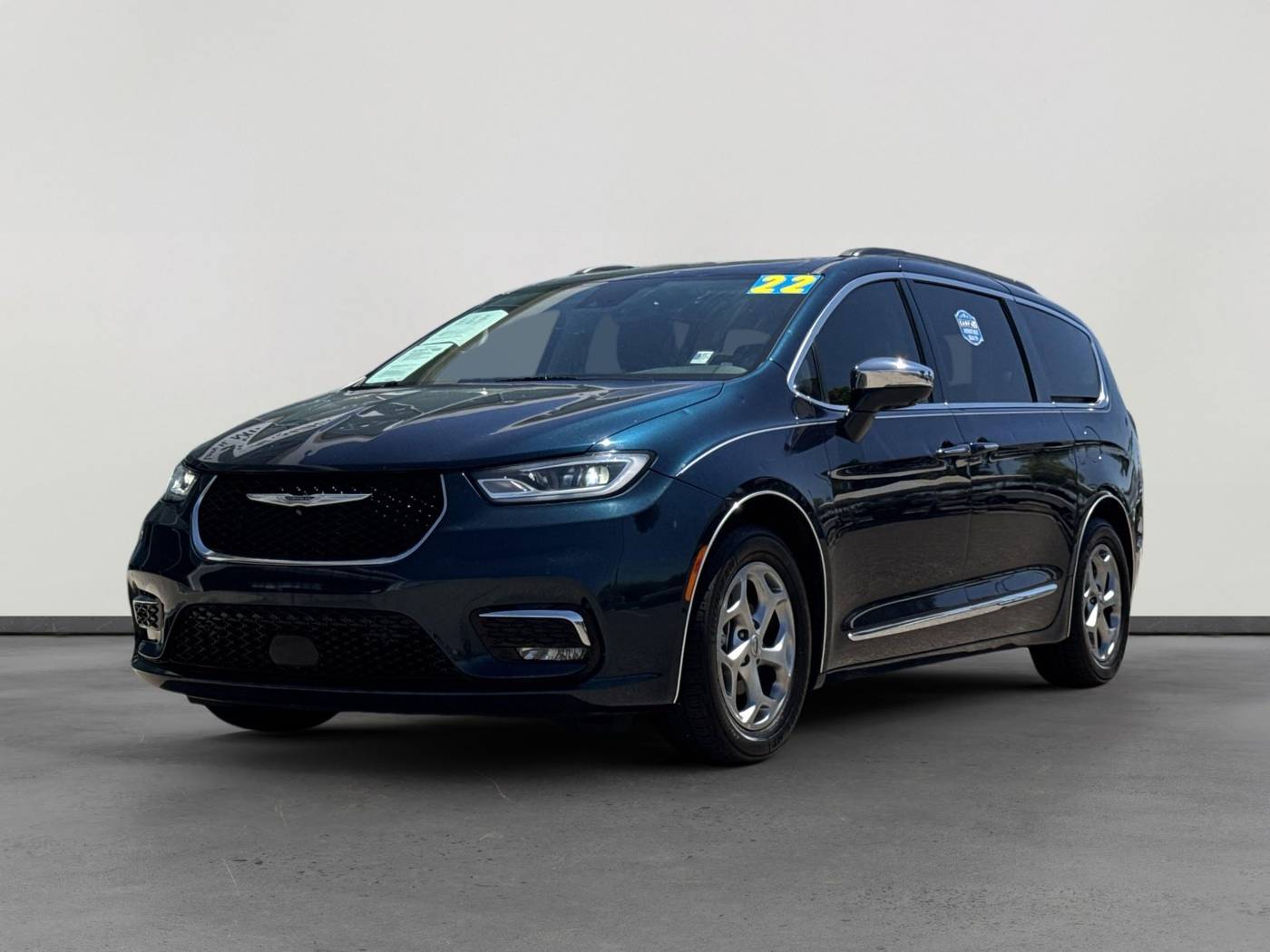 2022 Chrysler Pacifica Limited — Minivan — 48,753 mi — Tucson, AZ