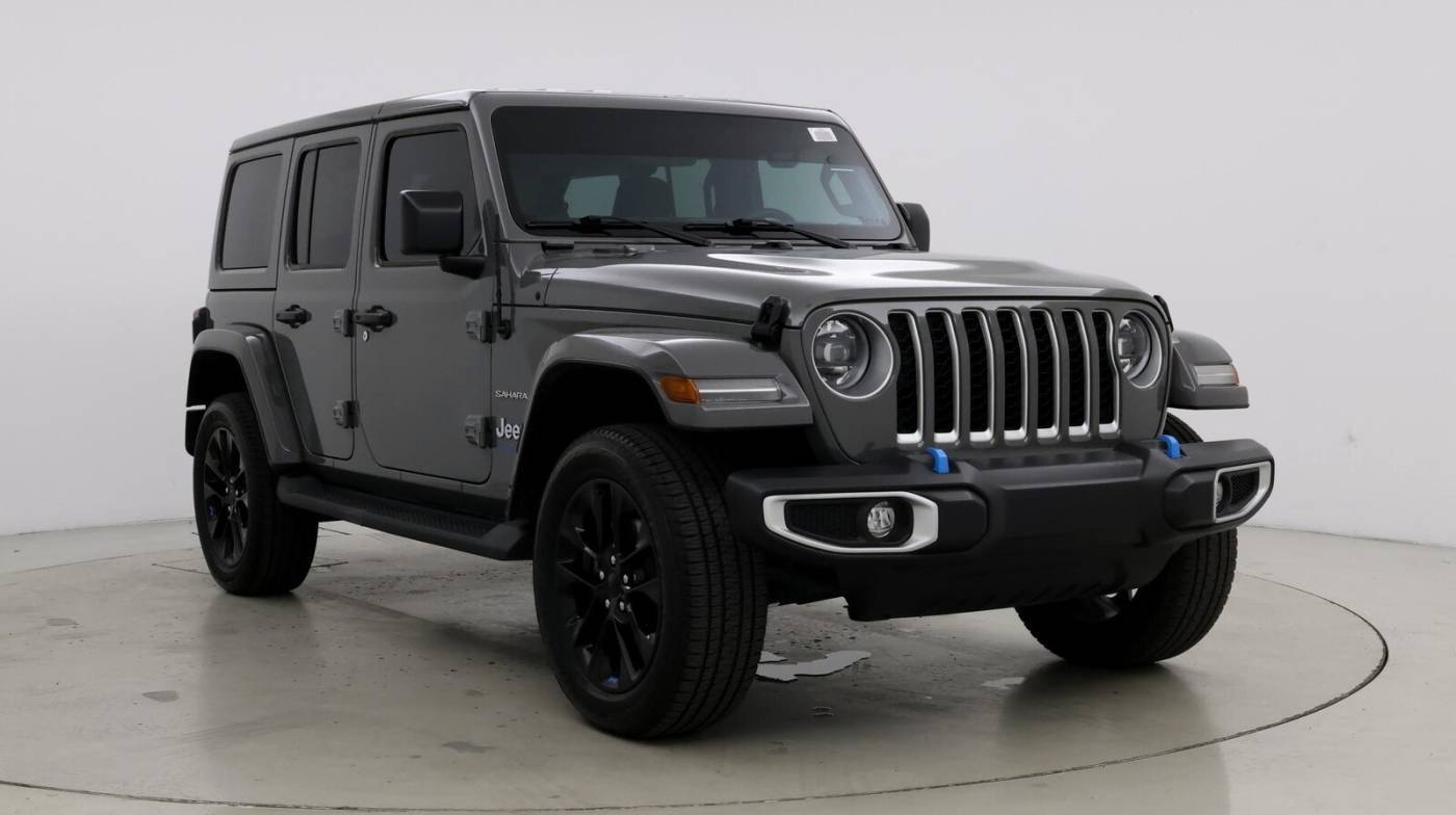 2023 Jeep Wrangler Sahara 4xe — SUV — 25,359 mi — Fort Myers, FL