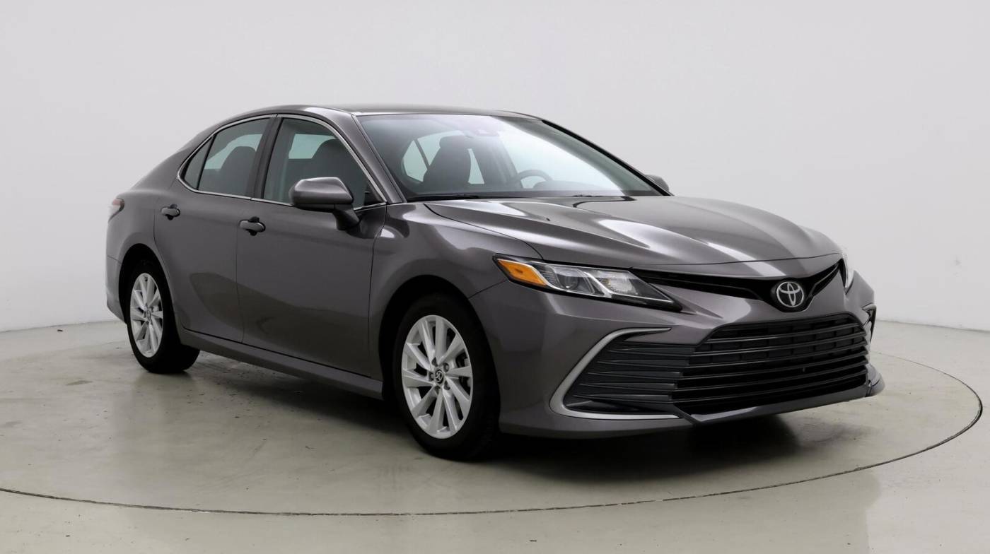 2022 Toyota Camry LE — Sedan — 31,129 mi — Fort Myers, FL